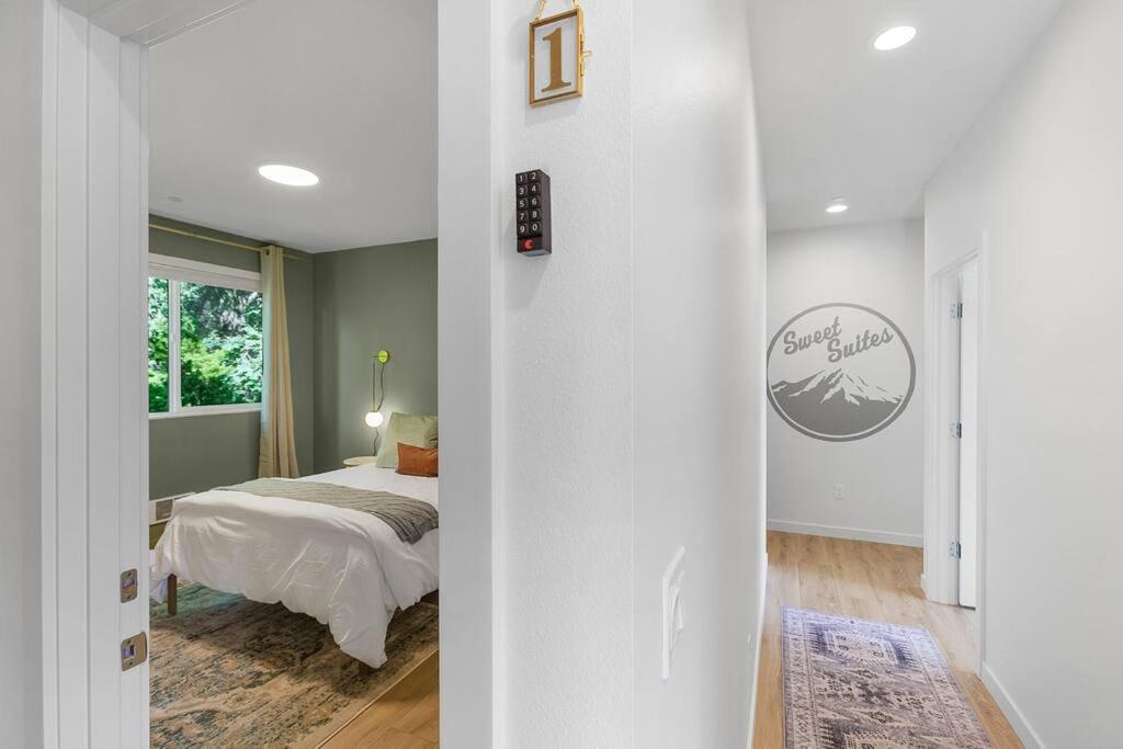 Kurt'S Sweet Suite - 84 Walkscore Seattle Eksteriør bilde